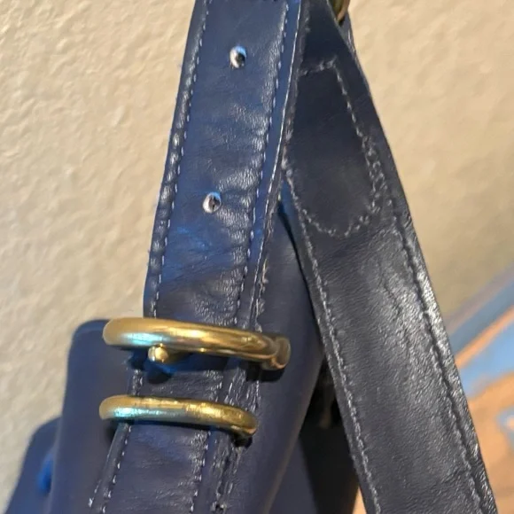 Vintage Coach Equestrian Navy Leather Drawstring Bucket Bag - Picture 6 of 9